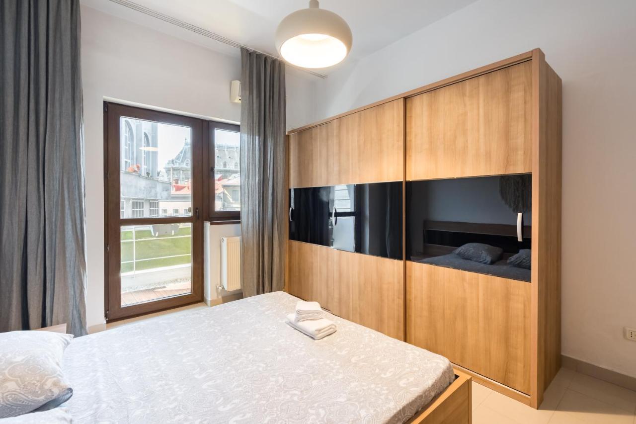 Modern & Spacious Apartment - Prime Location Near Bucharest'S Old Town Exterior foto
